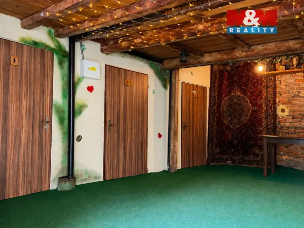 Pronájem restaurace, Mimoň - Mimoň I, Pražská, 85 m2