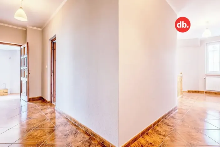 Prodej rodinného domu, Karlovy Vary, Krokova, 280 m2