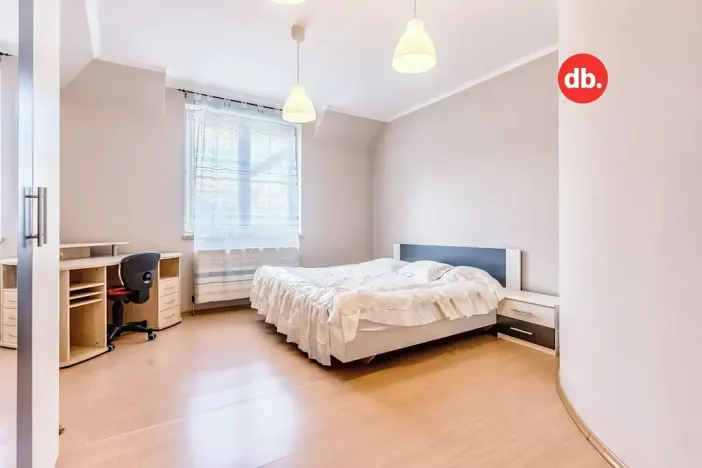 Prodej rodinného domu, Karlovy Vary, Krokova, 280 m2