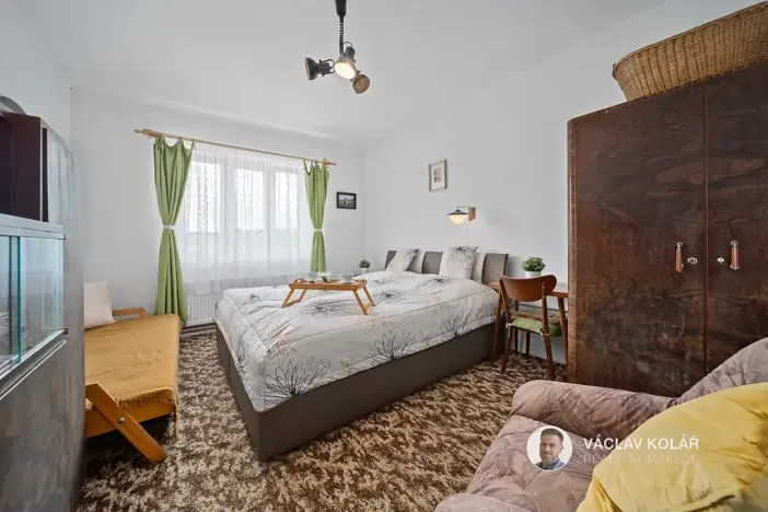 Prodej rodinného domu, Tetín, 130 m2
