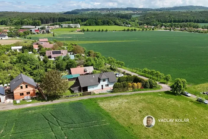 Prodej rodinného domu, Tetín, 130 m2