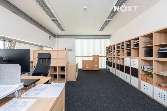 Pronájem kanceláře, Praha - Prosek, Prosecká, 28 m2