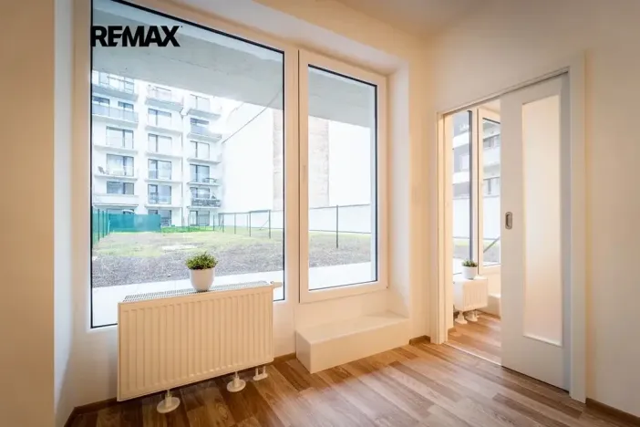 Pronájem bytu 2+kk, Brno, Přadlácká, 44 m2