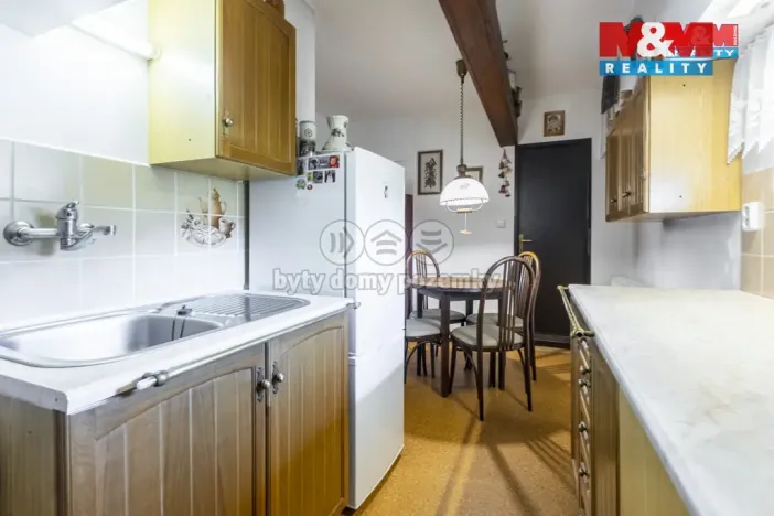 Prodej rodinného domu, Deštné v Orlických horách, 590 m2
