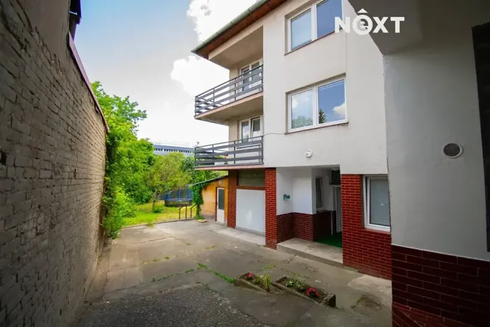 Pronájem bytu 3+1, Zlín, L. Váchy, 110 m2