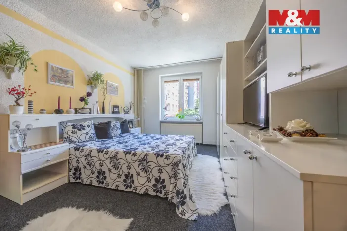 Prodej bytu 2+1, Chomutov, Selská, 67 m2