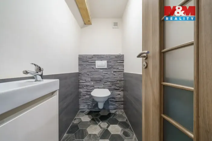 Prodej rodinného domu, Domašín - Petlery, 198 m2