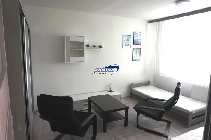 Pronájem bytu 1+1, Šlapanice, Švehlova, 37 m2