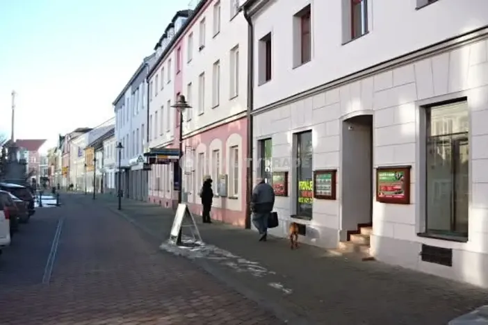 Pronájem obchodního prostoru, Strakonice, Palackého náměstí, 100 m2