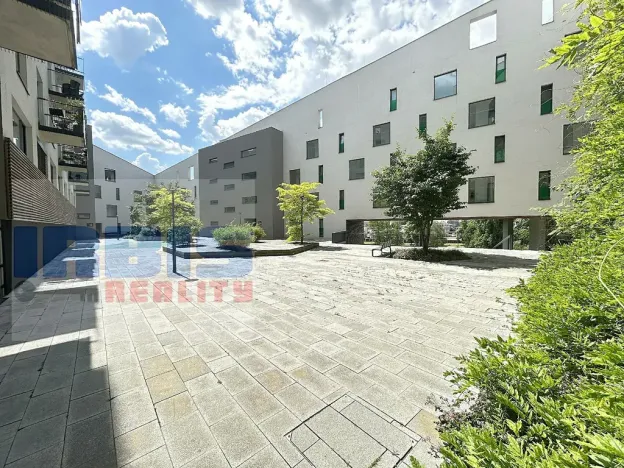 Pronájem bytu 2+kk, Plzeň, Papírnická, 50 m2