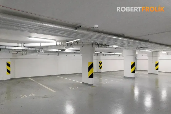 Pronájem bytu 2+kk, Praha - Liboc, Naardenská, 54 m2