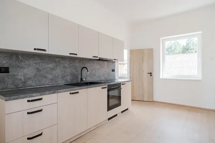 Prodej bytu 2+1, Hlinsko, Fűgnerova, 70 m2