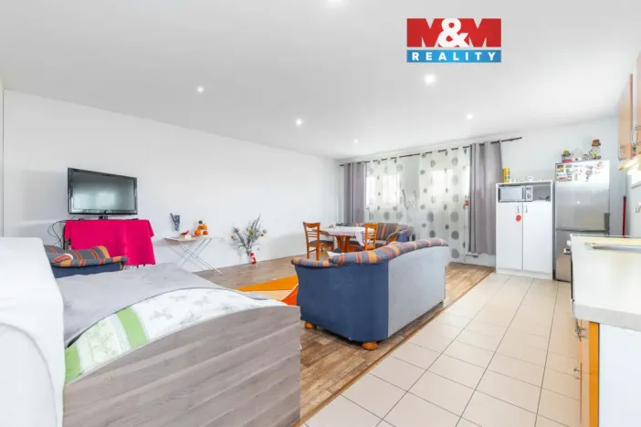 Prodej obchodního prostoru, Čebín, 649 m2