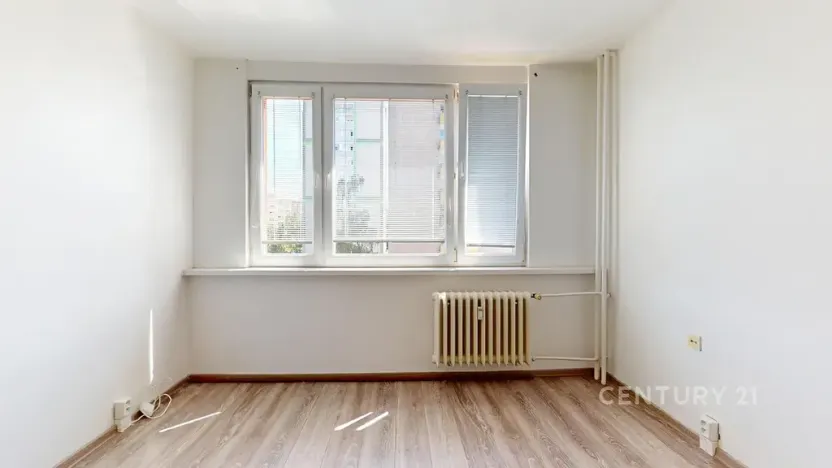 Pronájem bytu 1+1, Ostrava, Výškovická, 38 m2