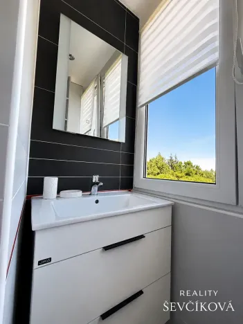 Pronájem bytu 3+kk, Hradec Králové, Severní, 58 m2