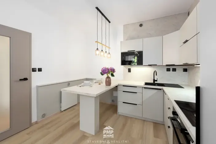 Prodej bytu 2+kk, Brno, Údolní, 54 m2