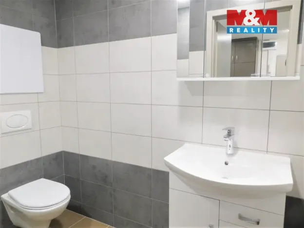 Pronájem bytu 3+1, Praha - Michle, Bítovská, 70 m2
