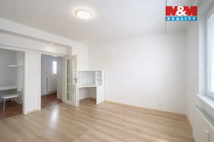 Pronájem bytu 2+1, Praha - Strašnice, U trati, 46 m2