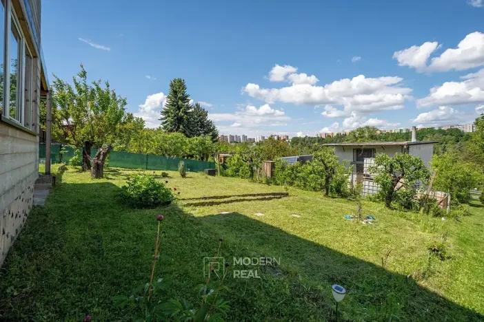 Prodej zahrady, Brno, 301 m2