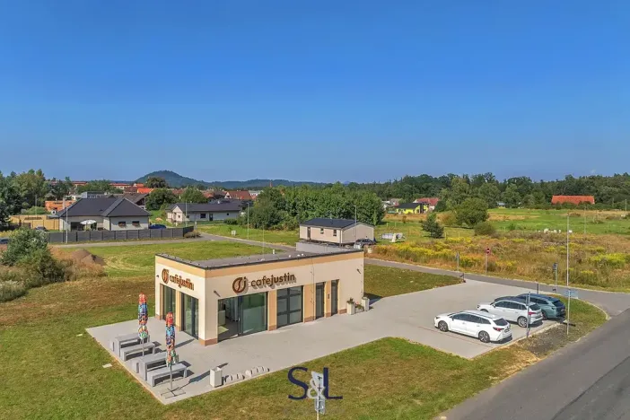 Prodej obchodního prostoru, Doksy, 88 m2