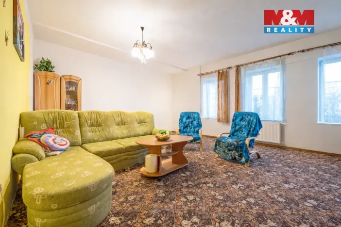 Prodej bytu 4+1, Nový Bor - Arnultovice, 97 m2