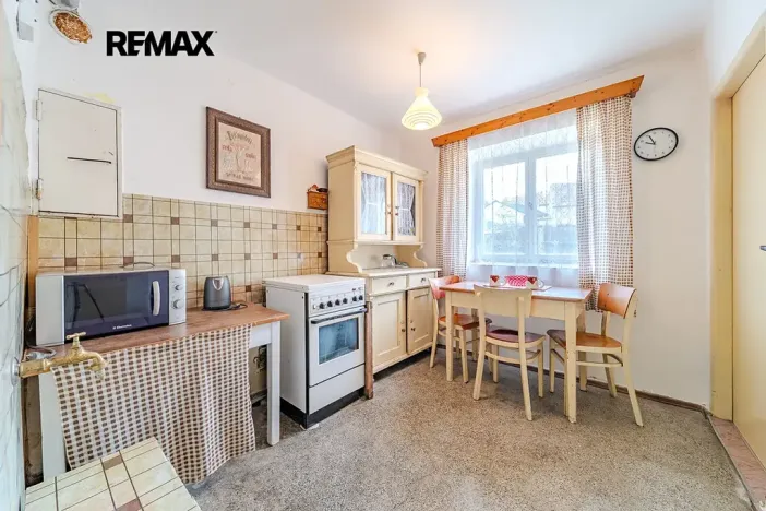 Prodej rodinného domu, Bzová, 112 m2