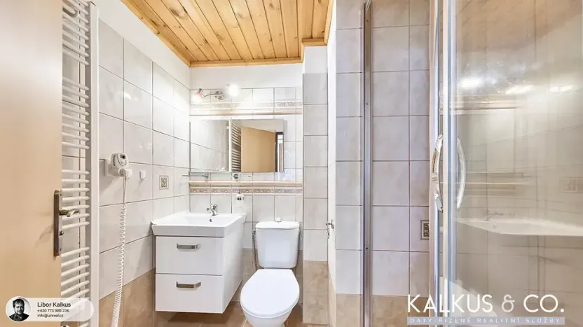Prodej vily, Svoboda nad Úpou, Nový svět, 490 m2