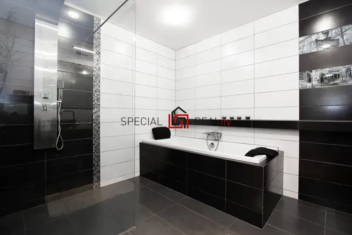 Prodej bytu 3+kk, Ostrava, Keltičkova, 90 m2