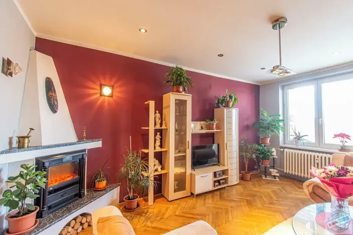 Prodej bytu 3+1, Krnov, 64 m2