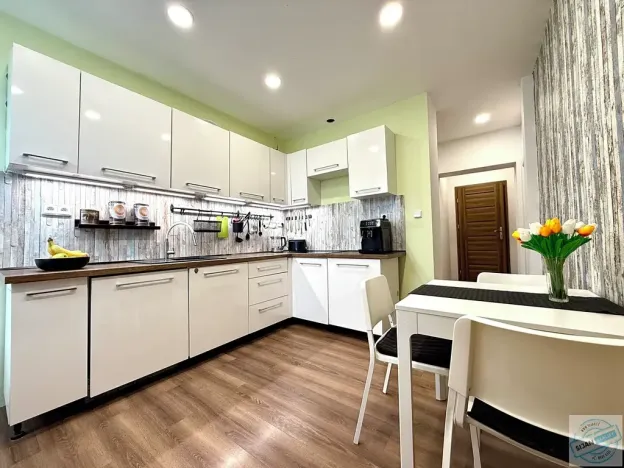 Prodej bytu 4+1, Krnov, Tyršova, 84 m2