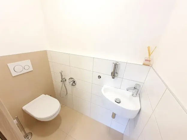 Pronájem bytu 3+kk, Praha - Michle, V zápolí, 75 m2
