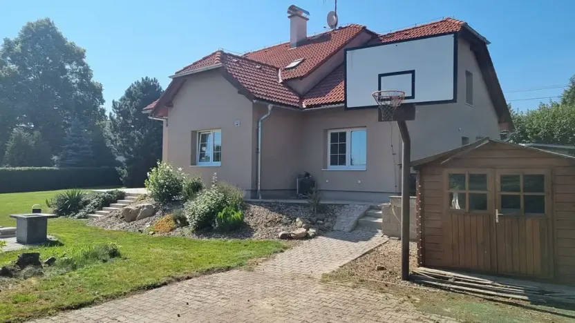 Pronájem rodinného domu, Liberec, Irkutská, 250 m2