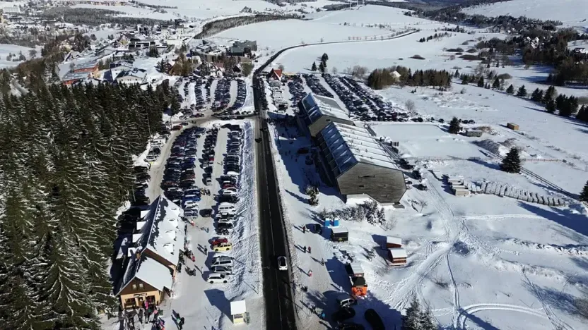 Prodej restaurace, Loučná pod Klínovcem, 45 m2