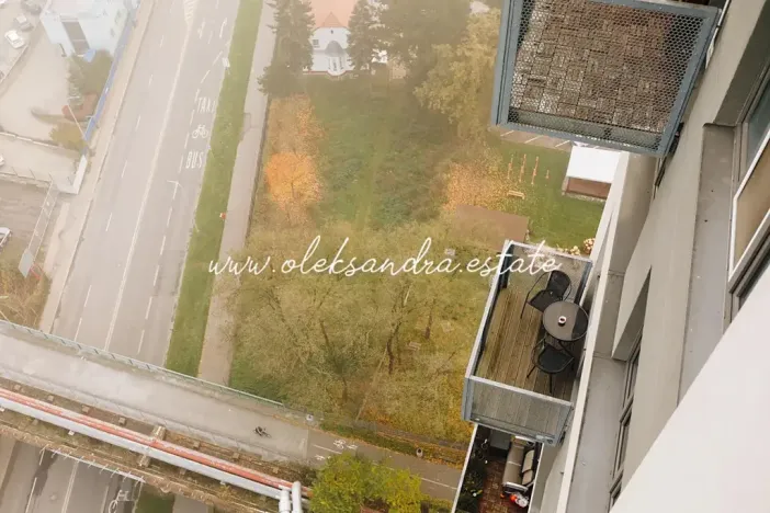 Pronájem bytu 1+kk, Praha - Vysočany, Freyova, 32 m2