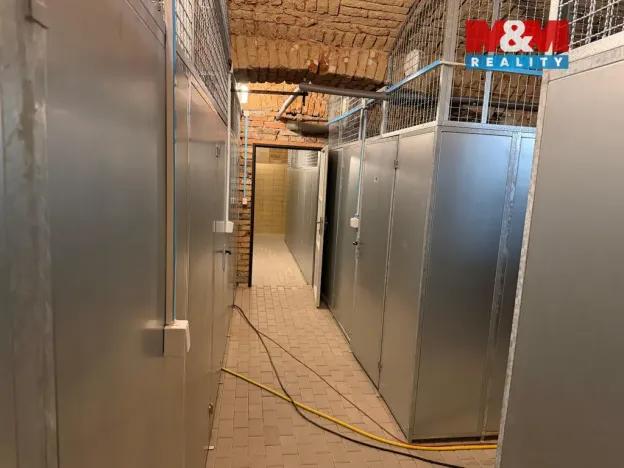 Pronájem skladu, Praha - Holešovice, Letenské náměstí, 6 m2