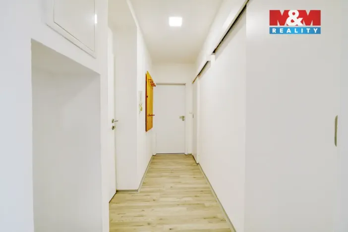 Pronájem bytu 2+1, Mariánské Lázně - Úšovice, Skalníkova, 52 m2