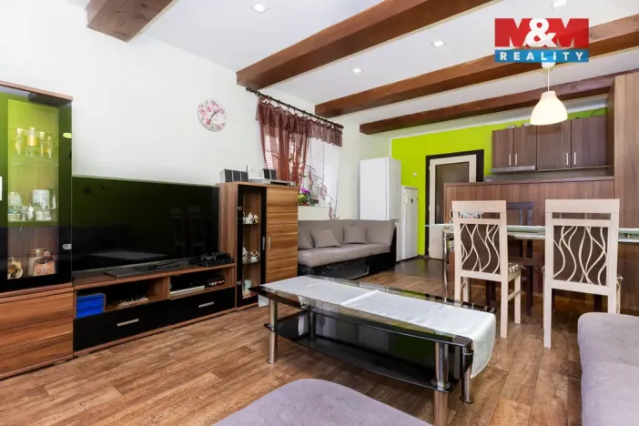 Prodej rodinného domu, Ostřešany, Ročkova, 250 m2