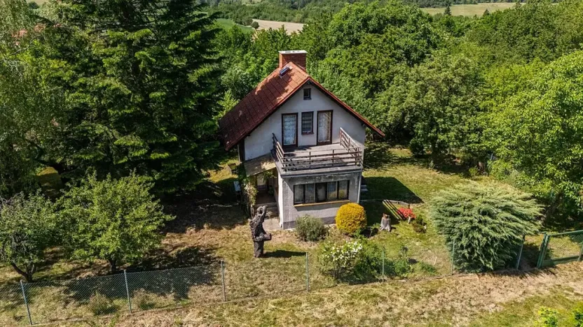 Prodej chaty, Mníšek pod Brdy, 81 m2