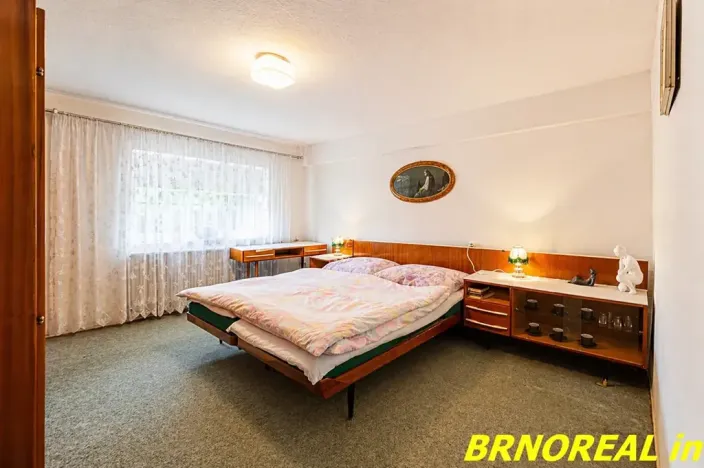 Prodej rodinného domu, Želeč, 237 m2