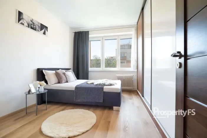 Prodej bytu 2+1, Ústí nad Labem - Bukov, Školní, 53 m2