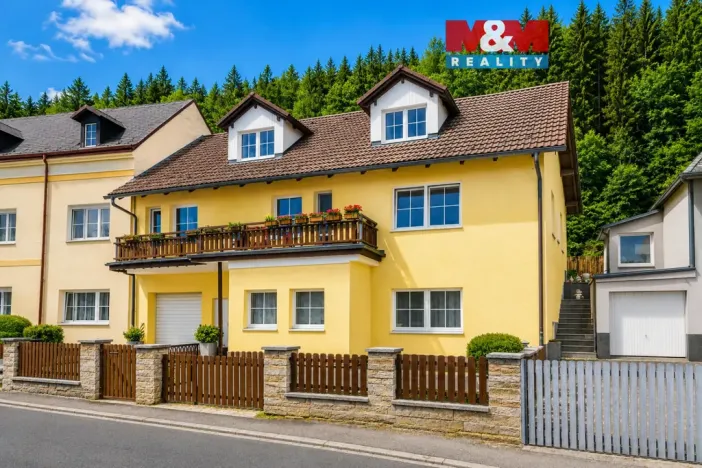 Prodej rodinného domu, Karlovy Vary - Hůrky, Pražská silnice, 240 m2
