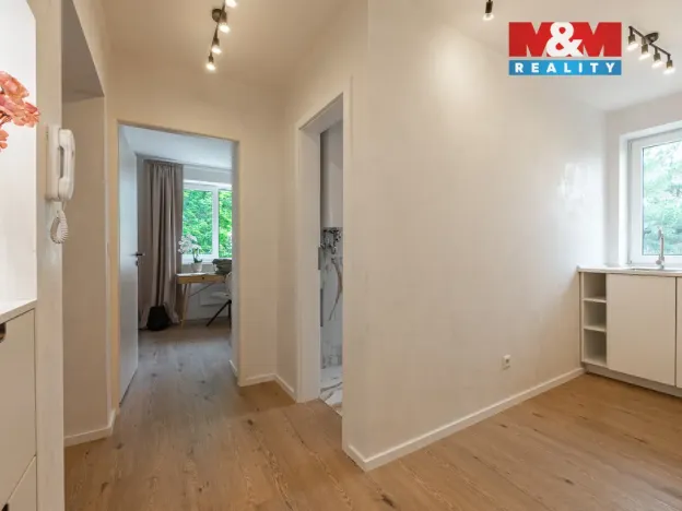 Prodej bytu 3+1, Benešov, Na Spořilově, 64 m2