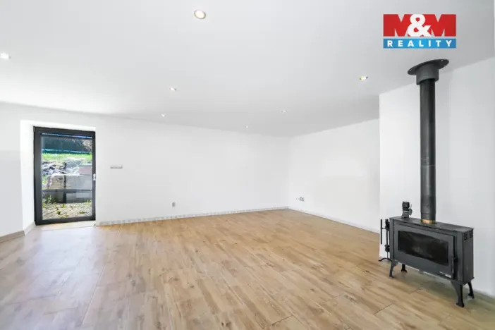 Prodej rodinného domu, Hrádek, Na ovčíně, 119 m2