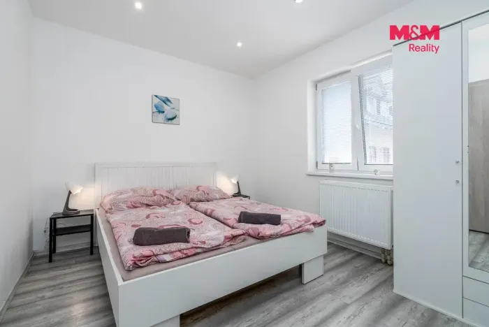Prodej rodinného domu, Mařenice, 1190 m2