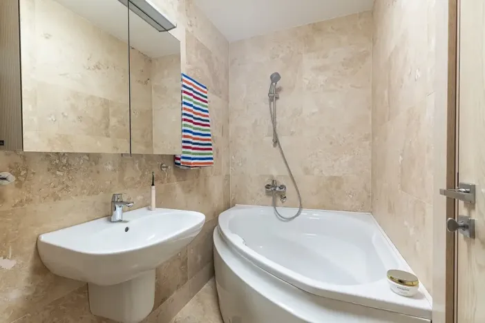 Prodej bytu 4+kk, Kostanjica, Černá Hora, 107 m2