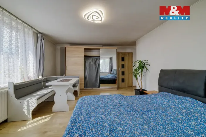 Prodej rodinného domu, Skalná, Slepá, 175 m2