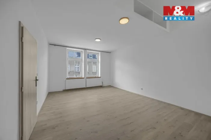 Pronájem bytu 1+1, Trutnov - Poříčí, Voletinská, 48 m2