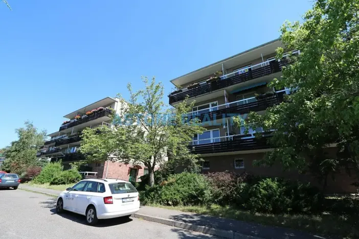 Pronájem bytu 3+1, Praha - Modřany, Hřebíkova, 76 m2