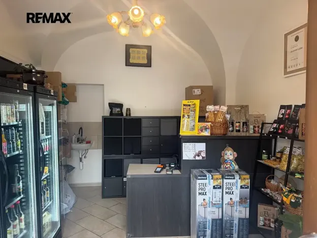 Pronájem obchodního prostoru, Kyjov, Masarykovo náměstí, 22 m2