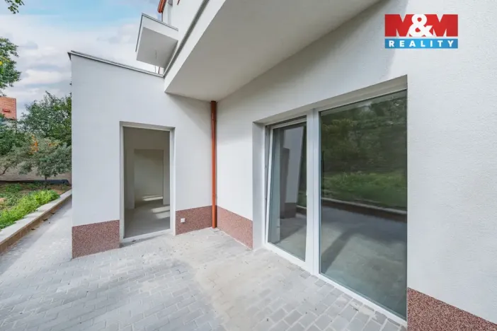 Prodej bytu 4+1, Praha - Ruzyně, Duchcovská, 80 m2